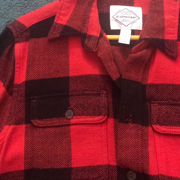 St. John’s Bay Flannel - Picture 4 of 4